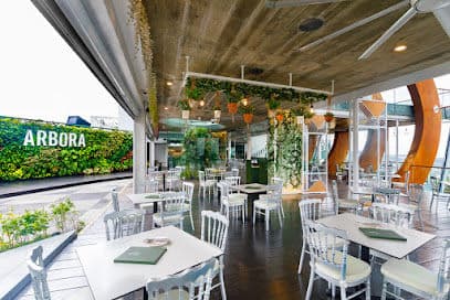 Arbora @ Mount Faber Peak - Dog Cafes