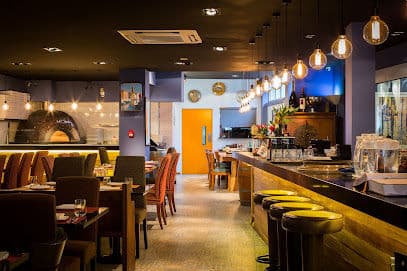 Baci Baci Ristorante Italiano - Dog Cafes