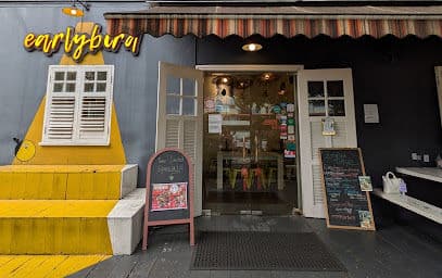 Earlybird - Dog Cafes