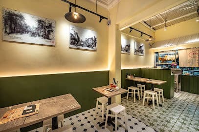 Jew Kit Hainanese Chicken Rice - Dog Cafes