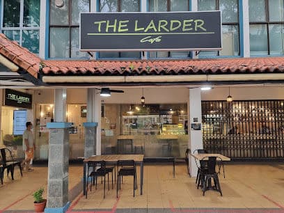 The Larder Cafe - Dog Cafes