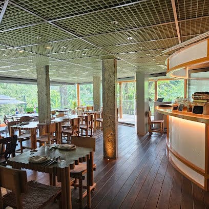 AIR CCCC - Dog Cafes