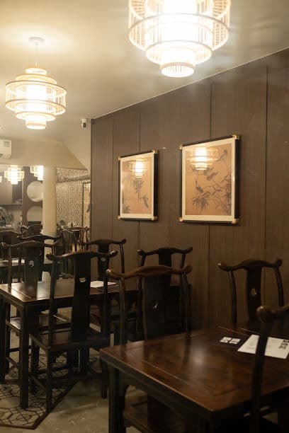 Siyuan Desserts 思源糖水铺 - Dog Cafes